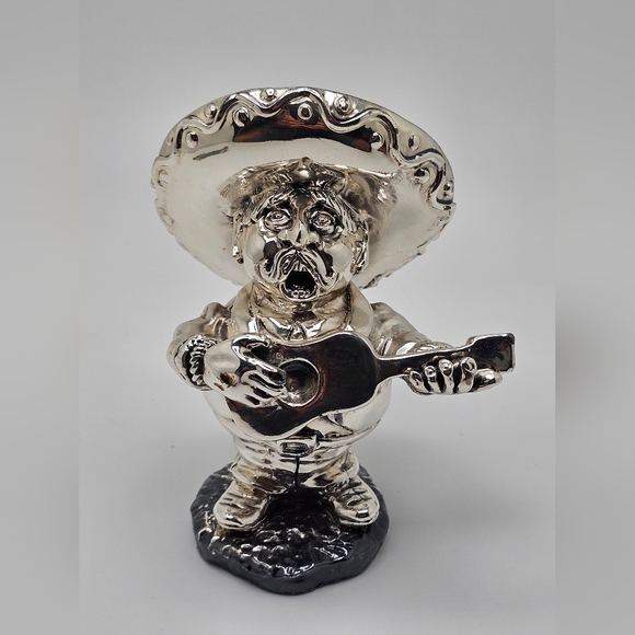 Zanfeld Plata 999 Serenading Guitar Musician Silver Sculpture Mexican Figurine